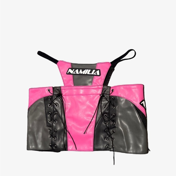 Size: Small - Picture 3 of 3